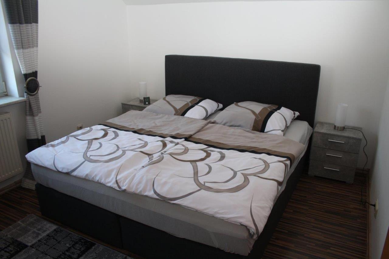 Ferienwohnung Kempf Mandelbachtal Ommersheim Bagian luar foto